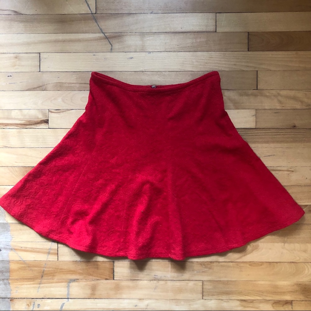 GUESS red skirt!